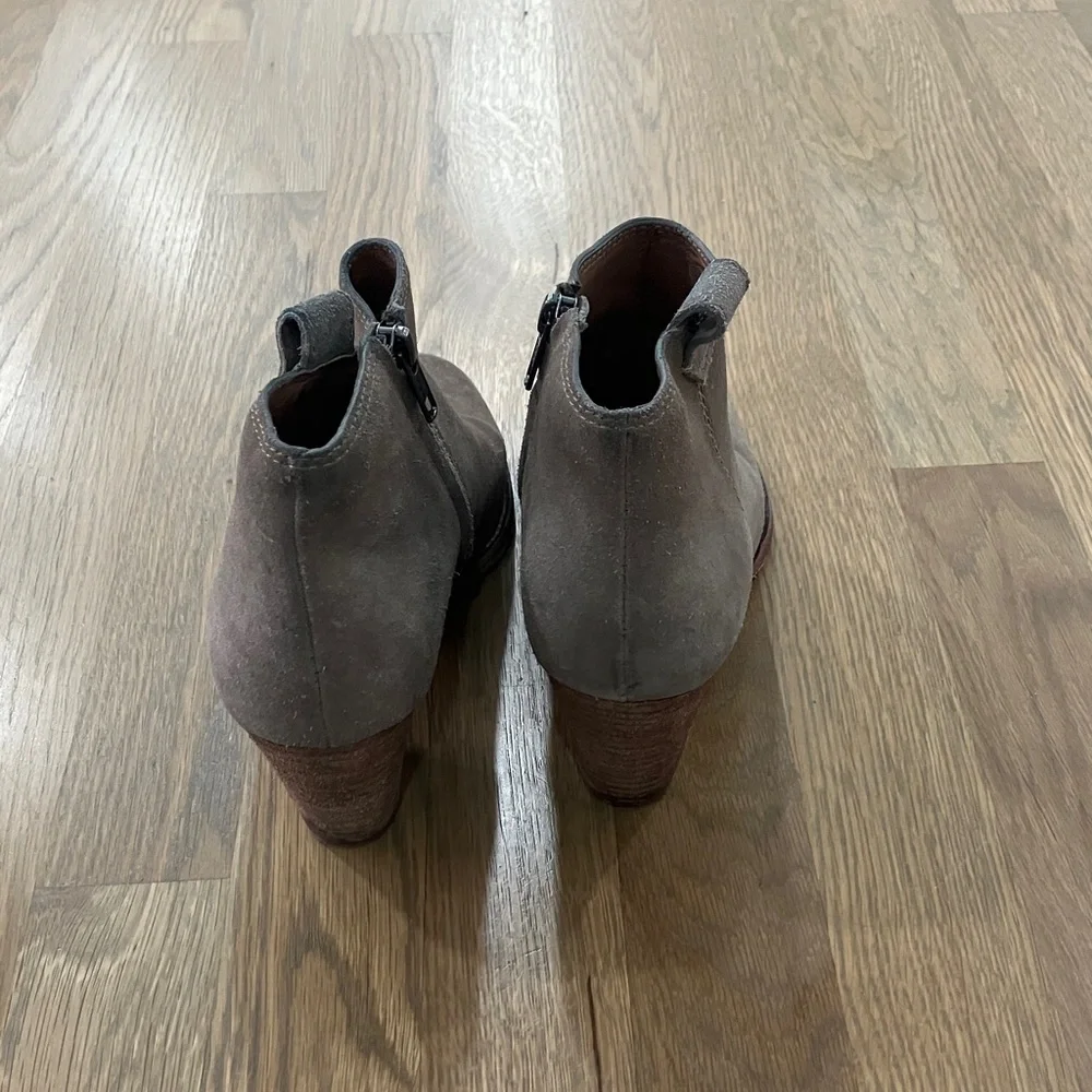 Madewell Women’s Gray Suede Genuine Leather Healed Ankle Boots